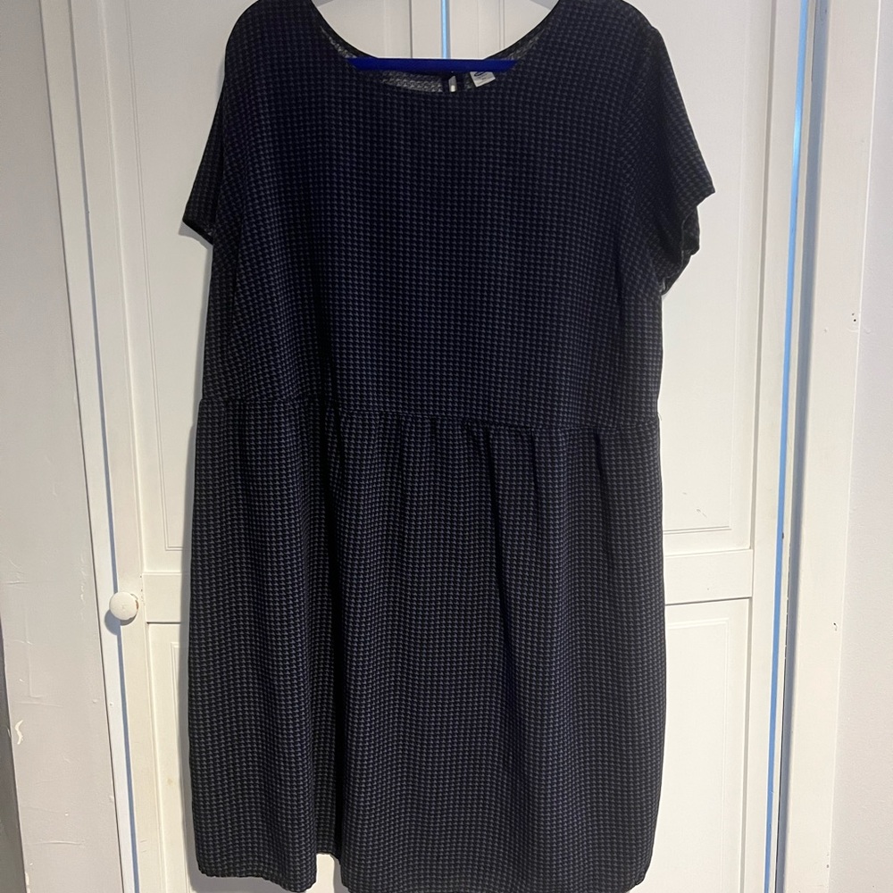Old Navy Black and Blue Checkered Baby Doll Dress